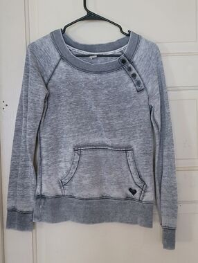 Vintage Y2K Roxy Lightweight Gray Button Shoulder Sweatshirt Size Small